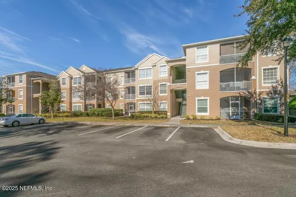 7990 BAYMEADOWS RD E #1102, Jacksonville, FL 32256