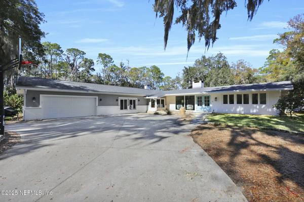 1333 SOUTH SHORE DR, Fleming Island, FL 32003