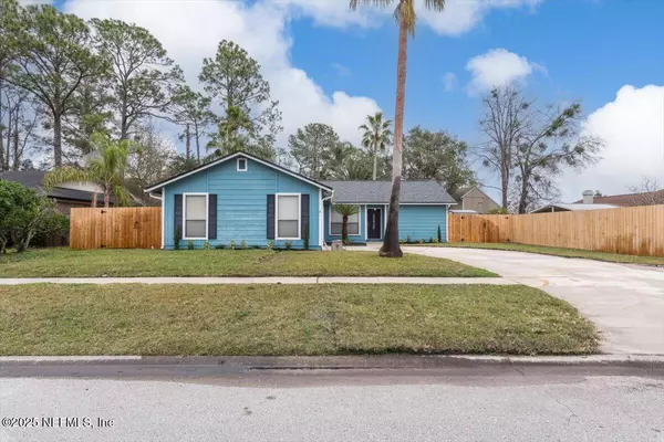 4321 HUNTINGTON FOREST BLVD, Jacksonville, FL 32257