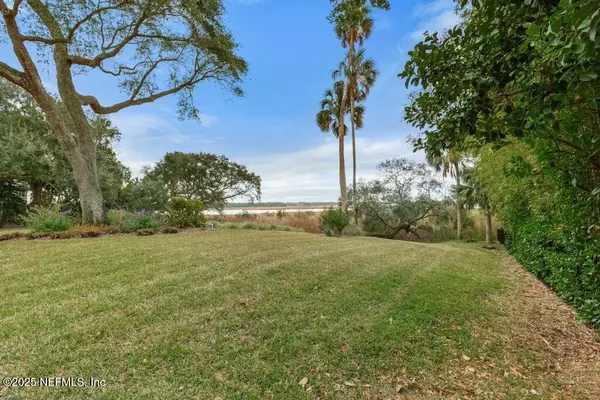 Ponte Vedra Beach, FL 32082,5 GUANA DR