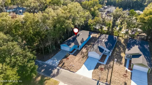 Green Cove Springs, FL 32043,711 N PINE AVE