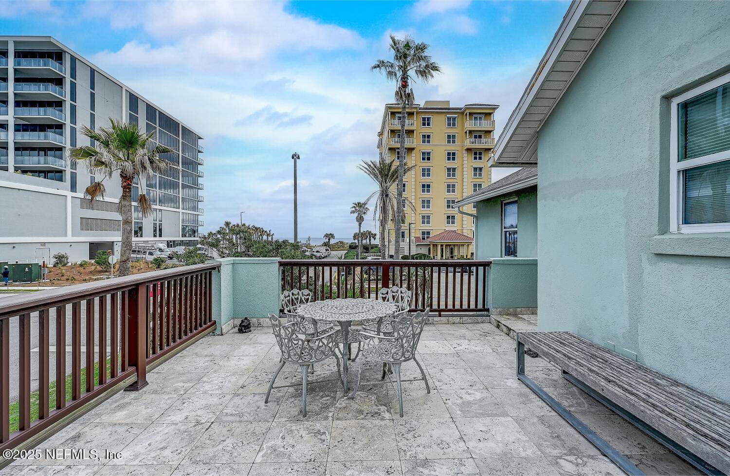 Jacksonville Beach, FL 32250,1510 1ST ST S