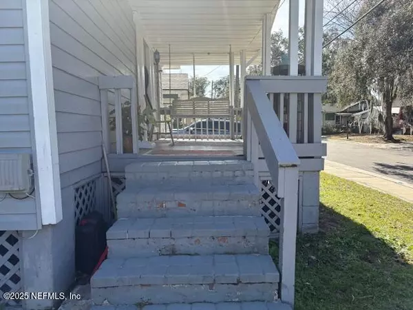 Jacksonville, FL 32254,277 CRYSTAL ST