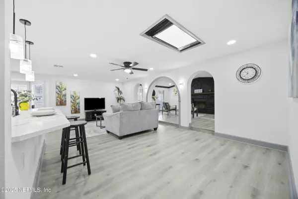 Jacksonville, FL 32221,1540 LAVILLA DR N