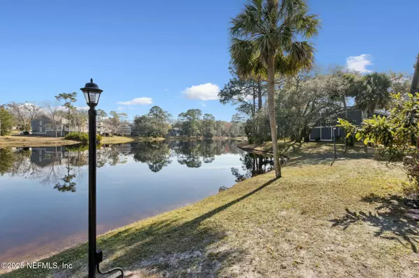 6175 LAKE TAHOE DR, Jacksonville, FL 32256