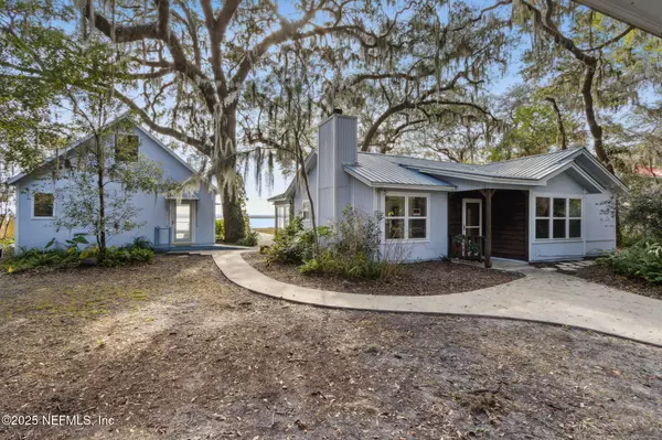 Fernandina Beach, FL 32034,95153 POINT SEYMORE TRL