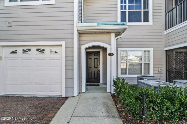 St. Augustine, FL 32092,125 LEGENDARY DR #201