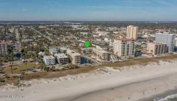 Jacksonville Beach, FL 32250,382 1ST ST S #2B