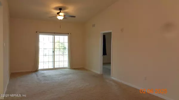 Jacksonville, FL 32256,4966 KEY LIME DR #301