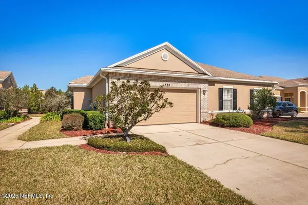 1585 CALMING WATER DR, Fleming Island, FL 32003