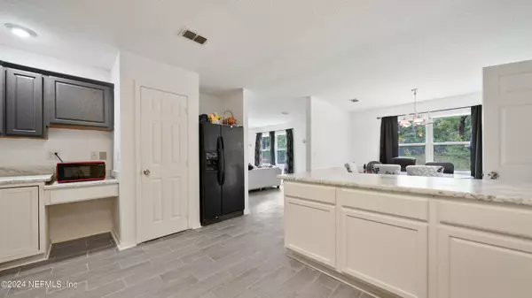 Macclenny, FL 32063,5966 J B HINES RD