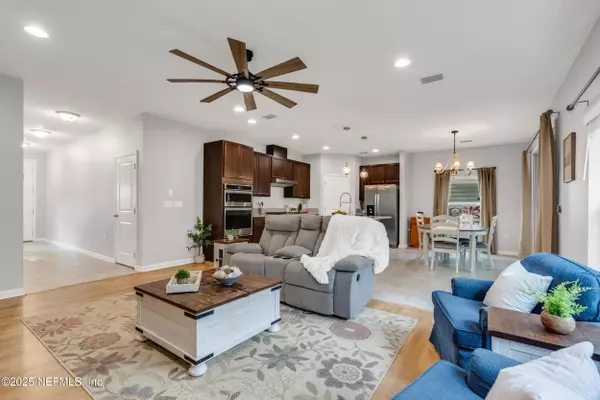 120 COTTAGE GREEN PL St Augustine, FL 32092