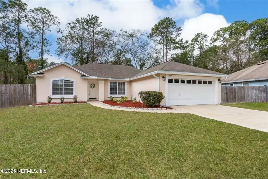 1827 WESTON CIR, Fleming Island, FL 32003