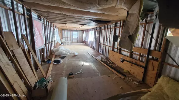 Interlachen, FL 32148,219 ANTHONY AVE