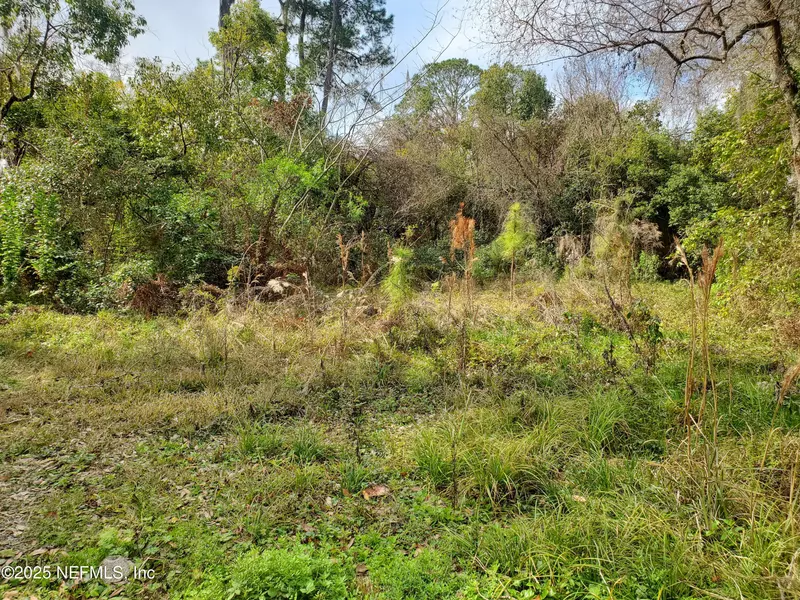 201 ALVAREZ ST, Starke, FL 32091