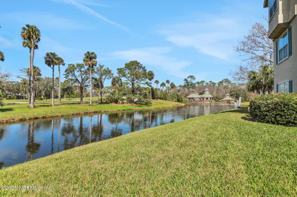 Ponte Vedra Beach, FL 32082,400 SANDIRON CIR #428