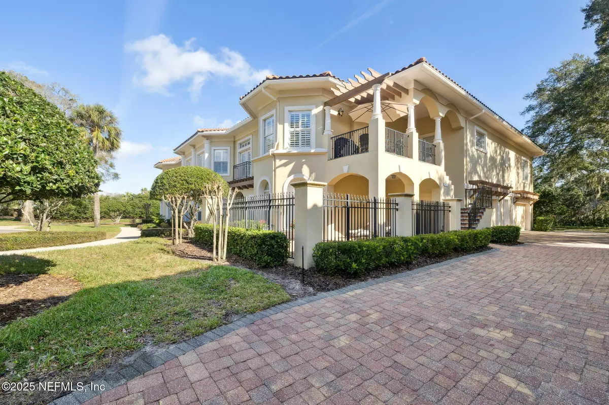 Ponte Vedra Beach, FL 32082,140 CUELLO CT #202