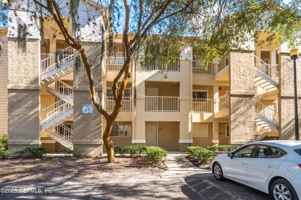 Ponte Vedra Beach, FL 32082,15 ARBOR CLUB DR #211