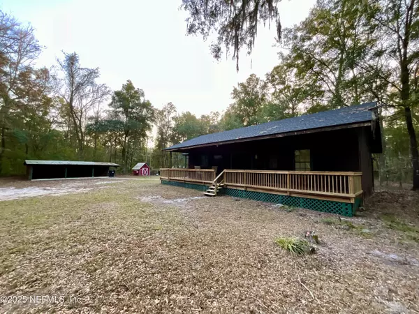 4624 BELLAMY RD, Keystone Heights, FL 32656