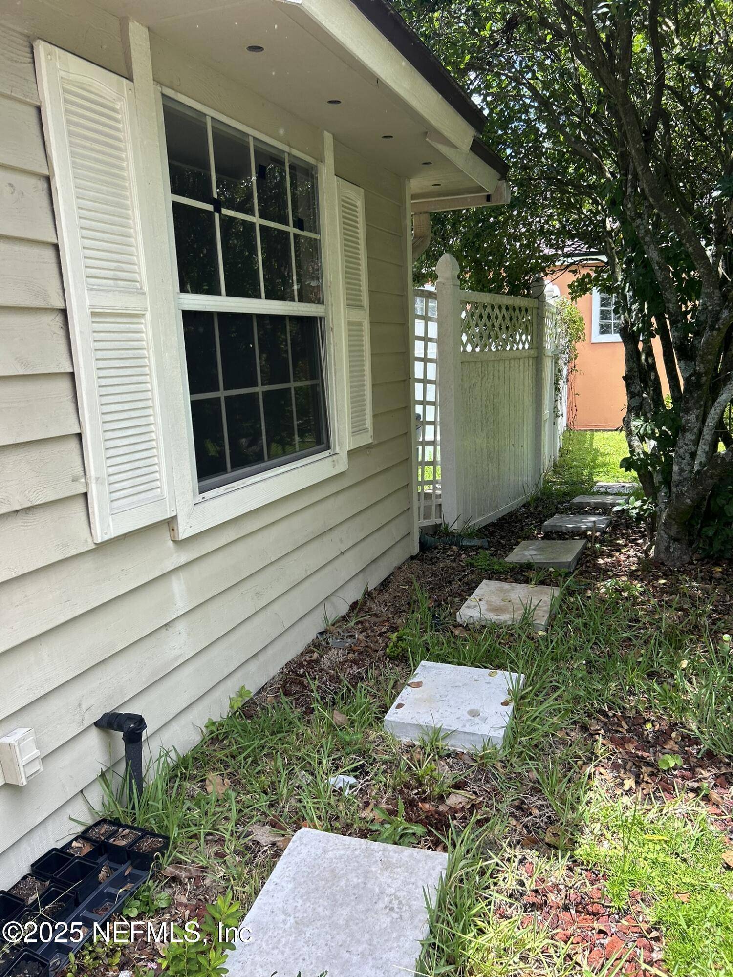 Jacksonville, FL 32217,8226 LAKE WOODBOURNE DR E