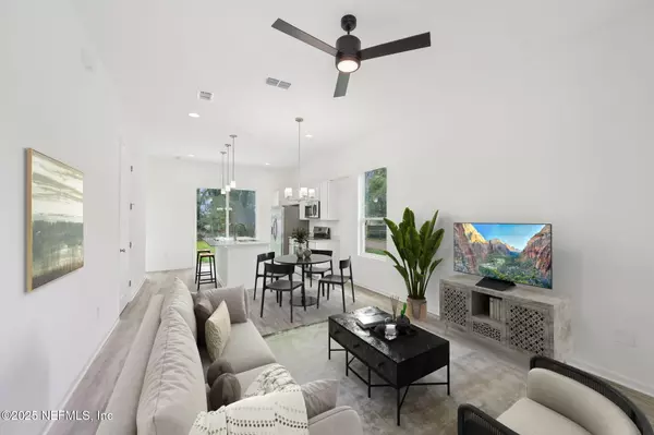 Jacksonville, FL 32220,153 COUGAR RD