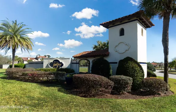 Jacksonville, FL 32217,3820 LAVISTA CIR #114