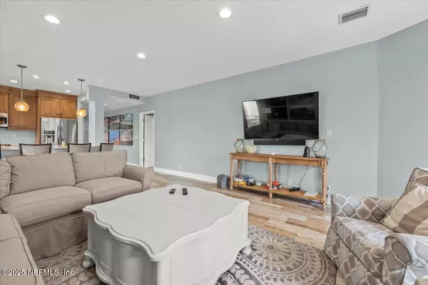 Ponte Vedra Beach, FL 32082,701 SPINNAKERS REACH DR