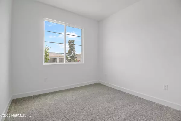 Weeki Wachee, FL 34613,9093 PLAYERS DR