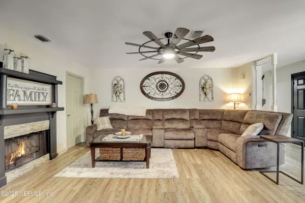Keystone Heights, FL 32656,6612 CAMELOT CT