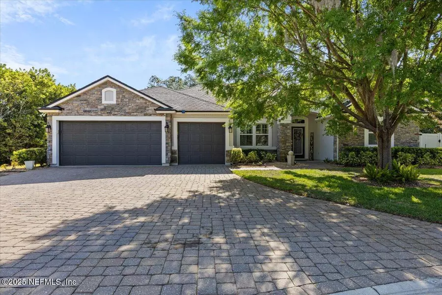 2510 CODY DR, Jacksonville, FL 32223