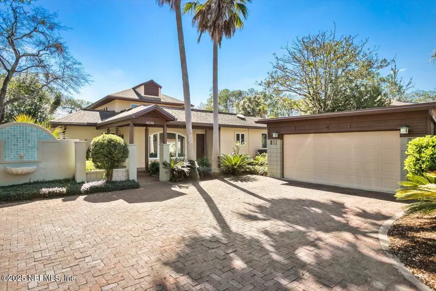 10120 COURTYARDS PL W, Jacksonville, FL 32256