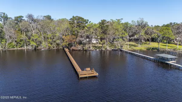 Orange Park, FL 32073,2629 EAGLE BAY DR