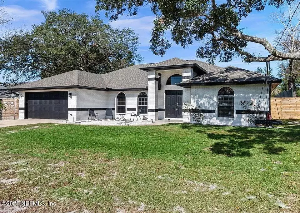 Deltona, FL 32725,542 N FIRWOOD DR