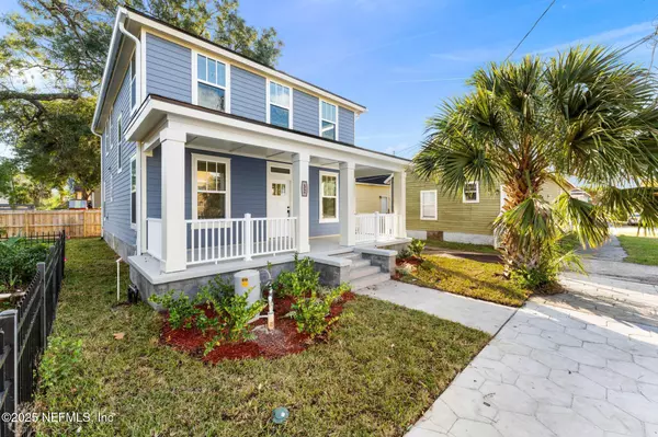 32 E 10TH ST, Jacksonville, FL 32206