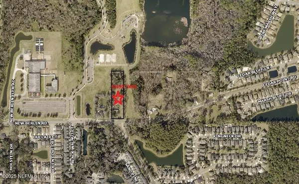 3713 CEDAR POINT RD, Jacksonville, FL 32226