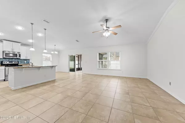 Yulee, FL 32097,97195 BLUFF VIEW CIR