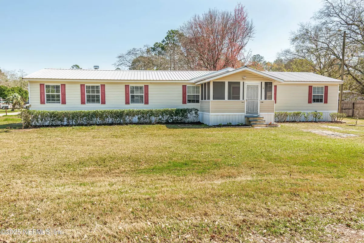 Macclenny, FL 32063,720 EAGLE DR