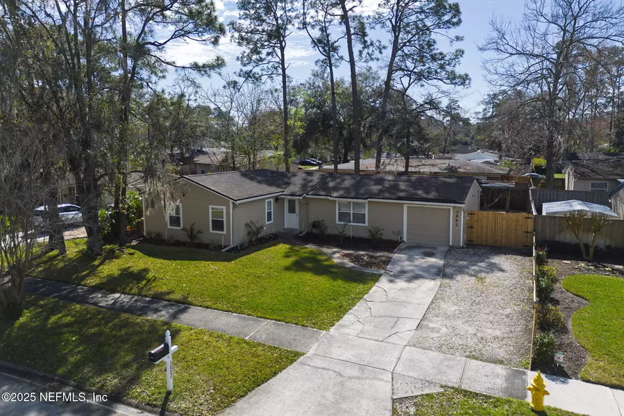3882 MANDARIN WOODS DR N, Jacksonville, FL 32223