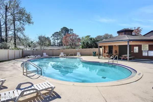 Jacksonville, FL 32223,3075 FALCONER DR