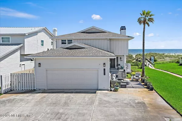 1842 STRAND ST, Neptune Beach, FL 32266