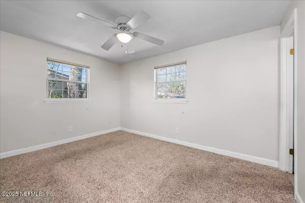 Orange Park, FL 32073,488 TARA LN