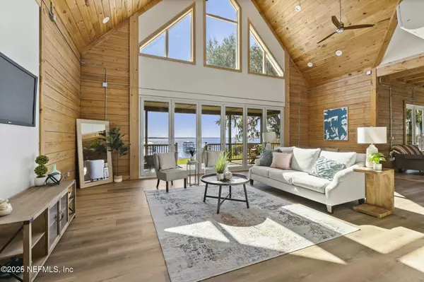 4841 STATE ROAD 13 N, St. Johns, FL 32259