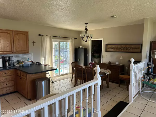 East Palatka, FL 32131,111 PALM TRL