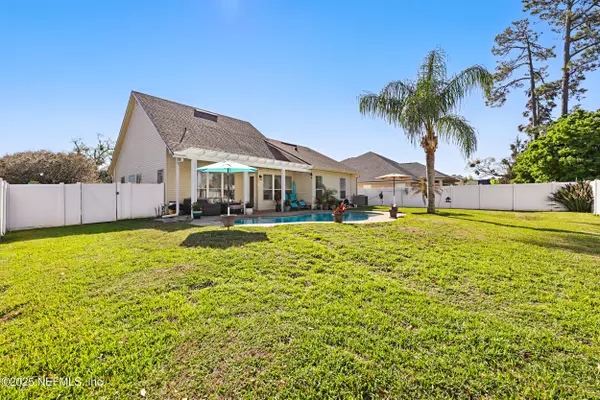 Jacksonville, FL 32225,350 SOUTHERN ROSE DR