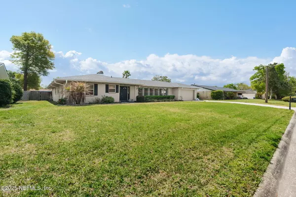 Jacksonville, FL 32277,7242 SANDY BLUFF DR