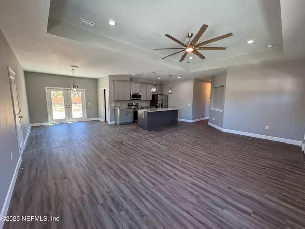 Melrose, FL 32666,4141 SE 8TH AVE