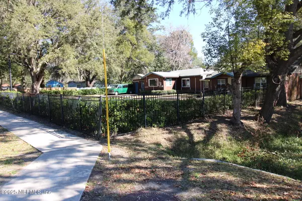 3271 TIGER HOLE RD, Jacksonville, FL 32216