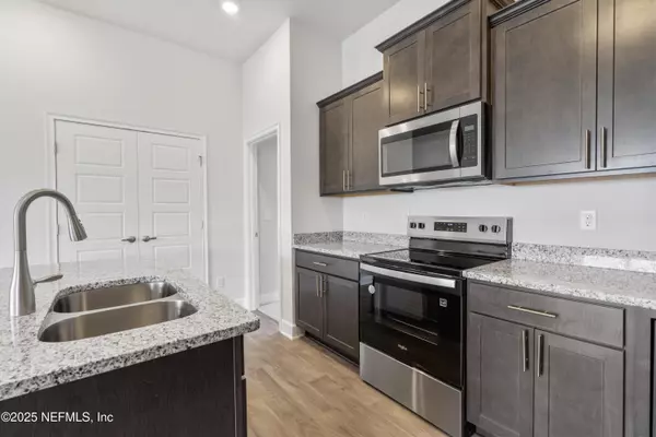 Green Cove Springs, FL 32043,3383 MEADOW RIDGE PL