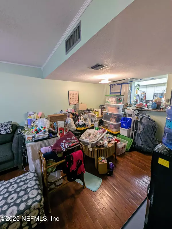 Orlando, FL 32819,6006 PEREGRINE AVE #D10