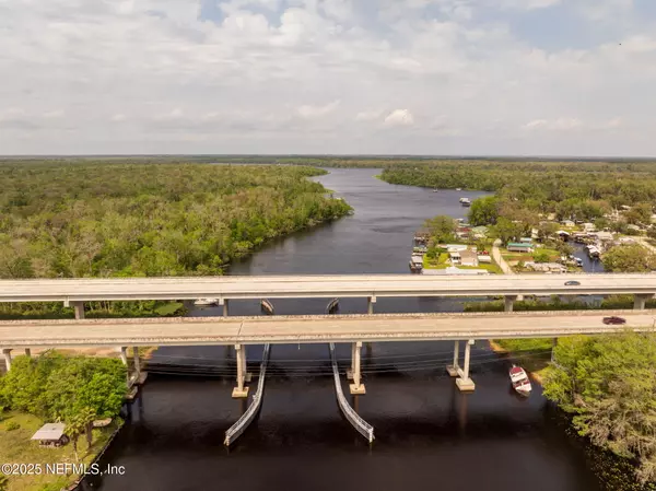 Satsuma, FL 32189,308 DOWNHILL TRL